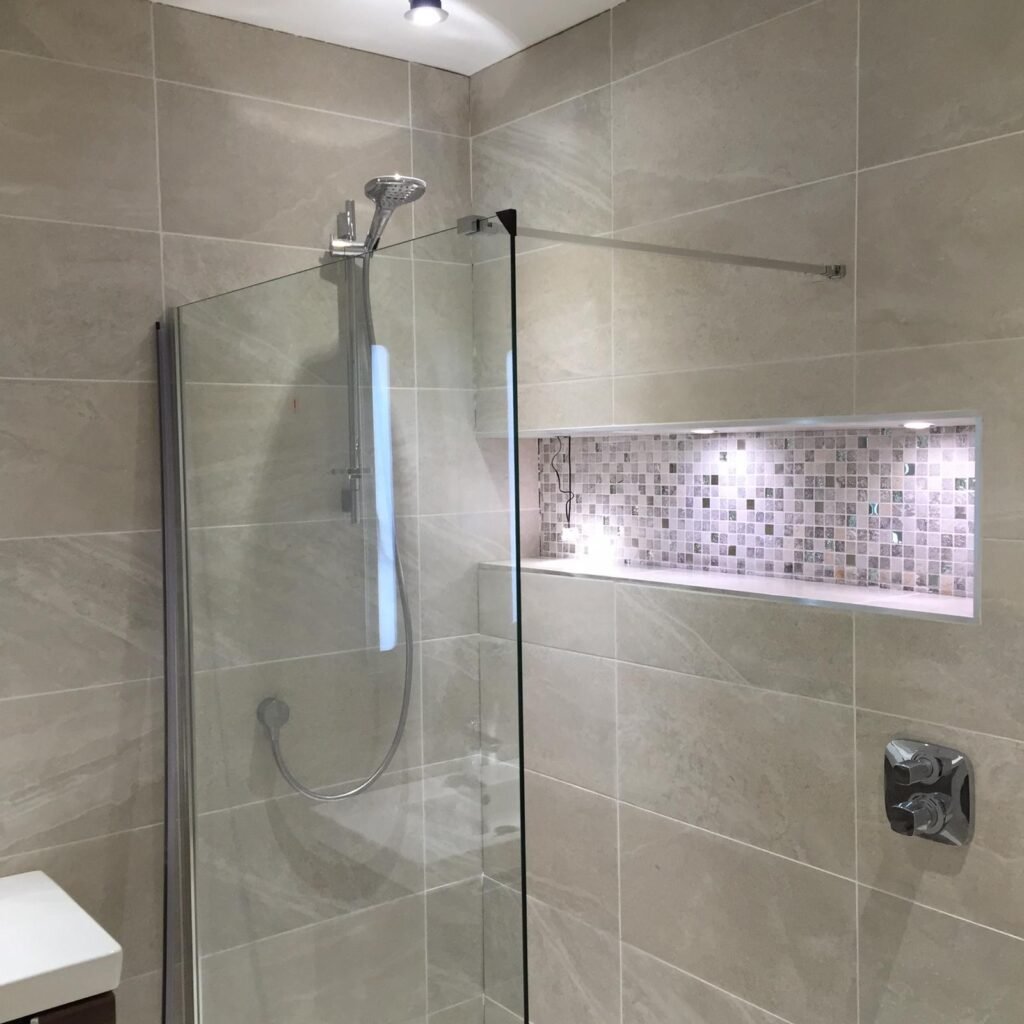 bathroom peg2